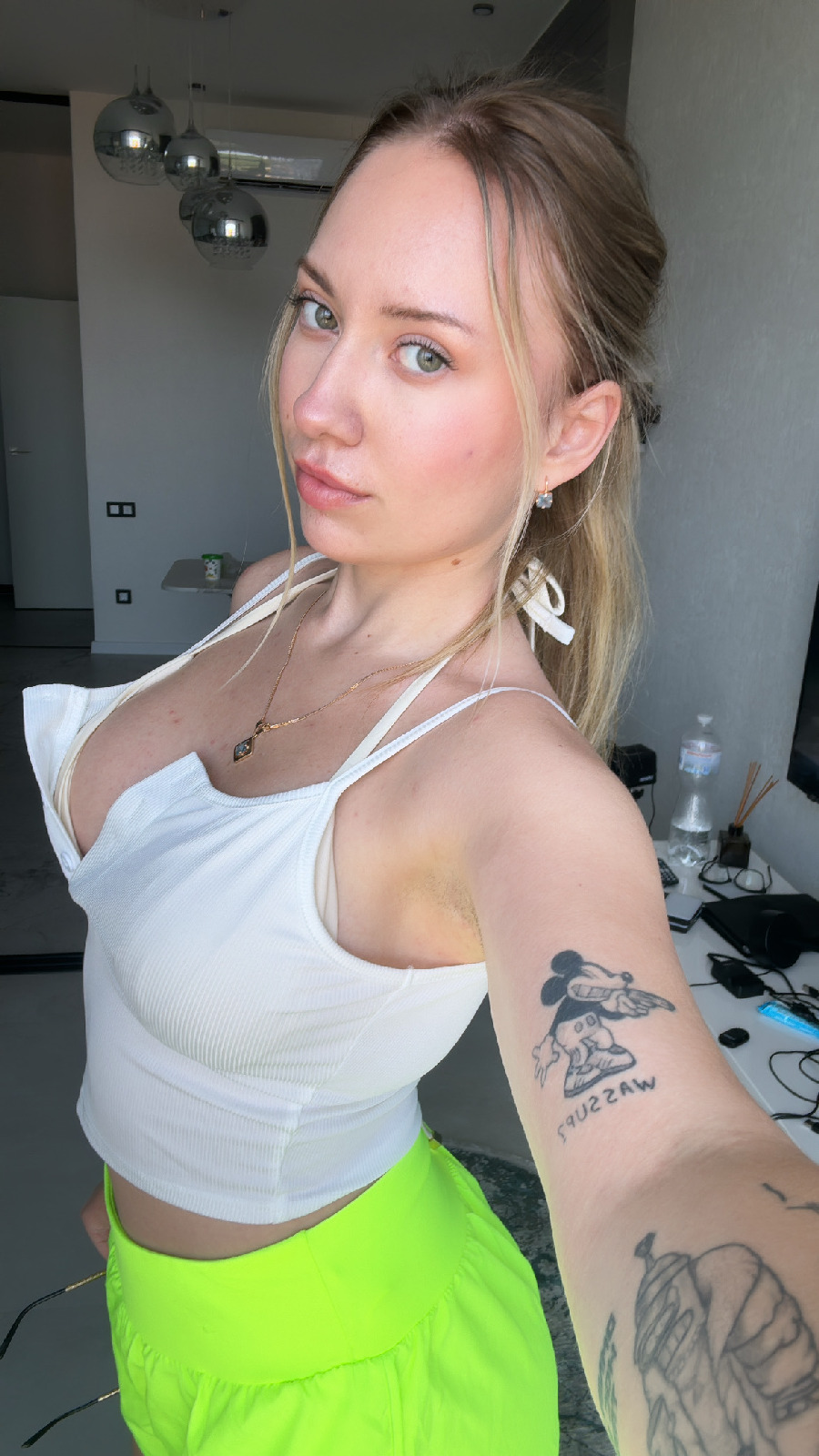 KateV in her underwear in Guadalajara