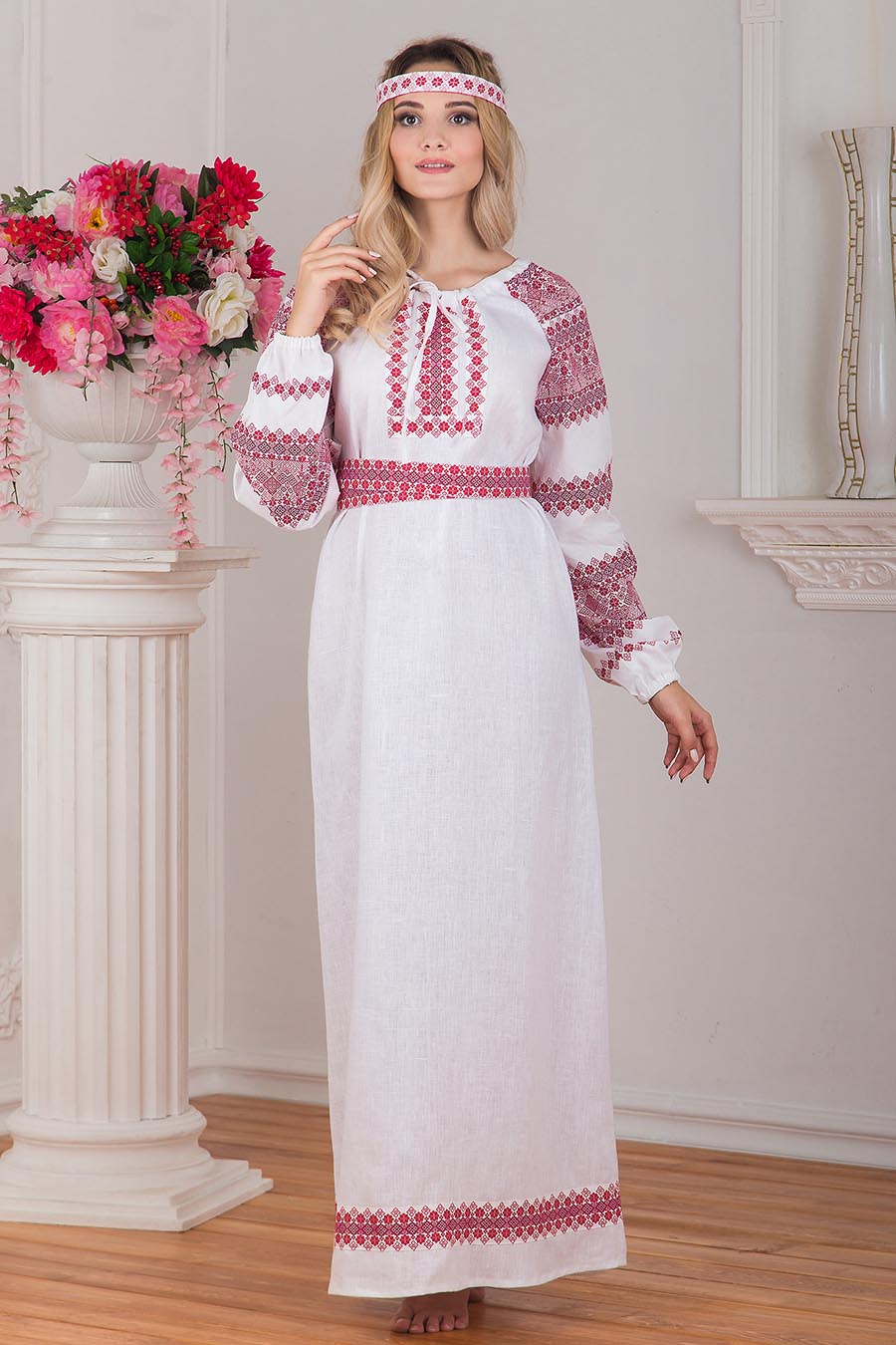 A playful frame from Women in Slavic costumes — online in Guadalajara