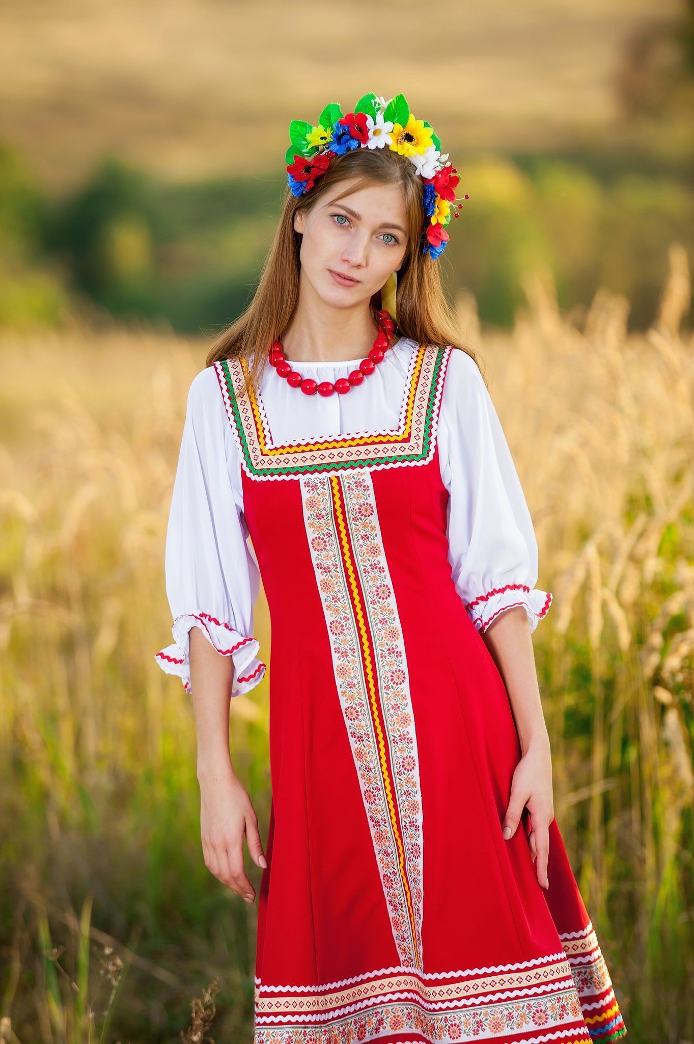 Women in Slavic costumes in Guadalajara — step in, relax, and chat live