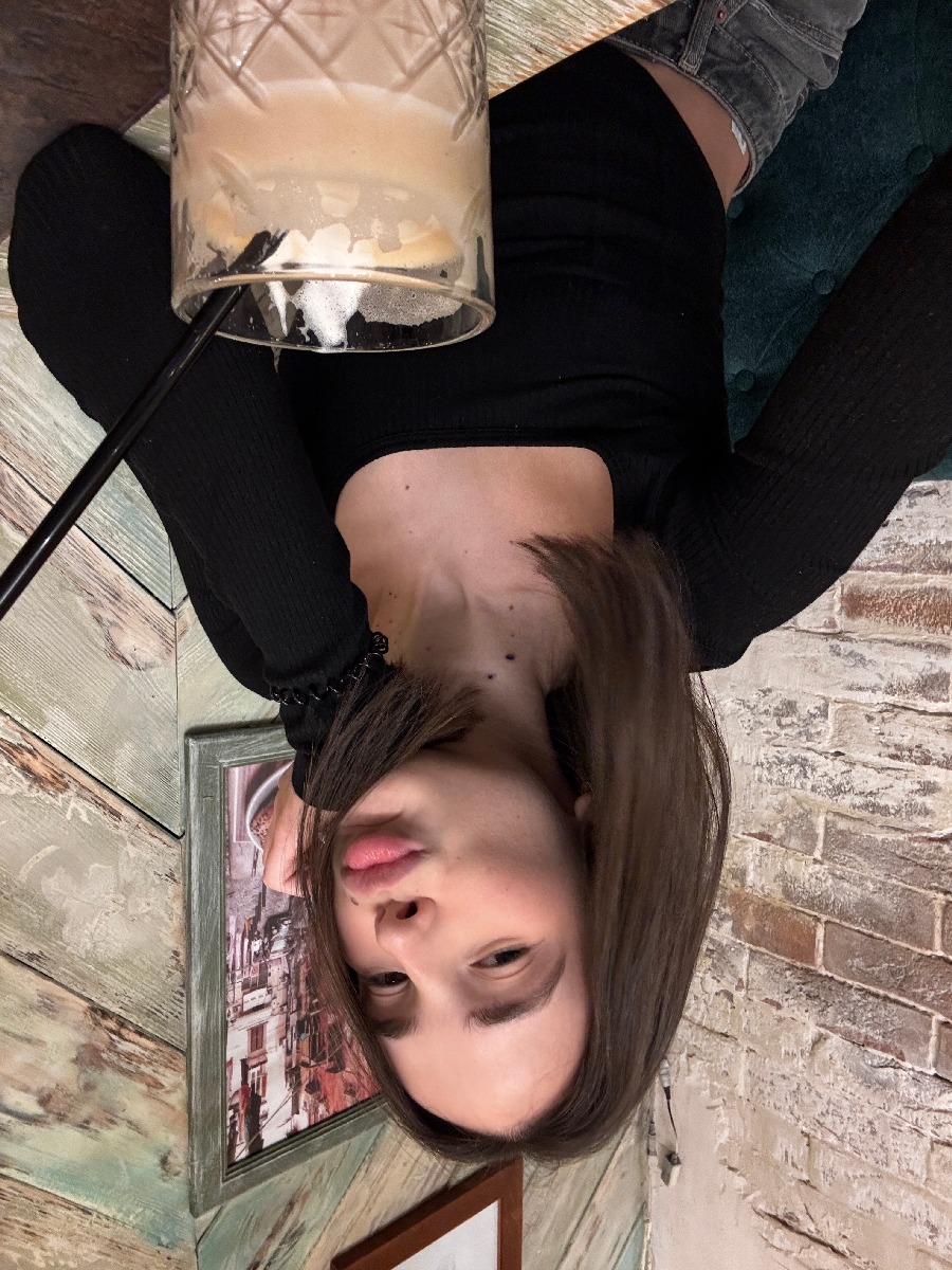 Fresh photos, fresh mood — Tina online in Guadalajara