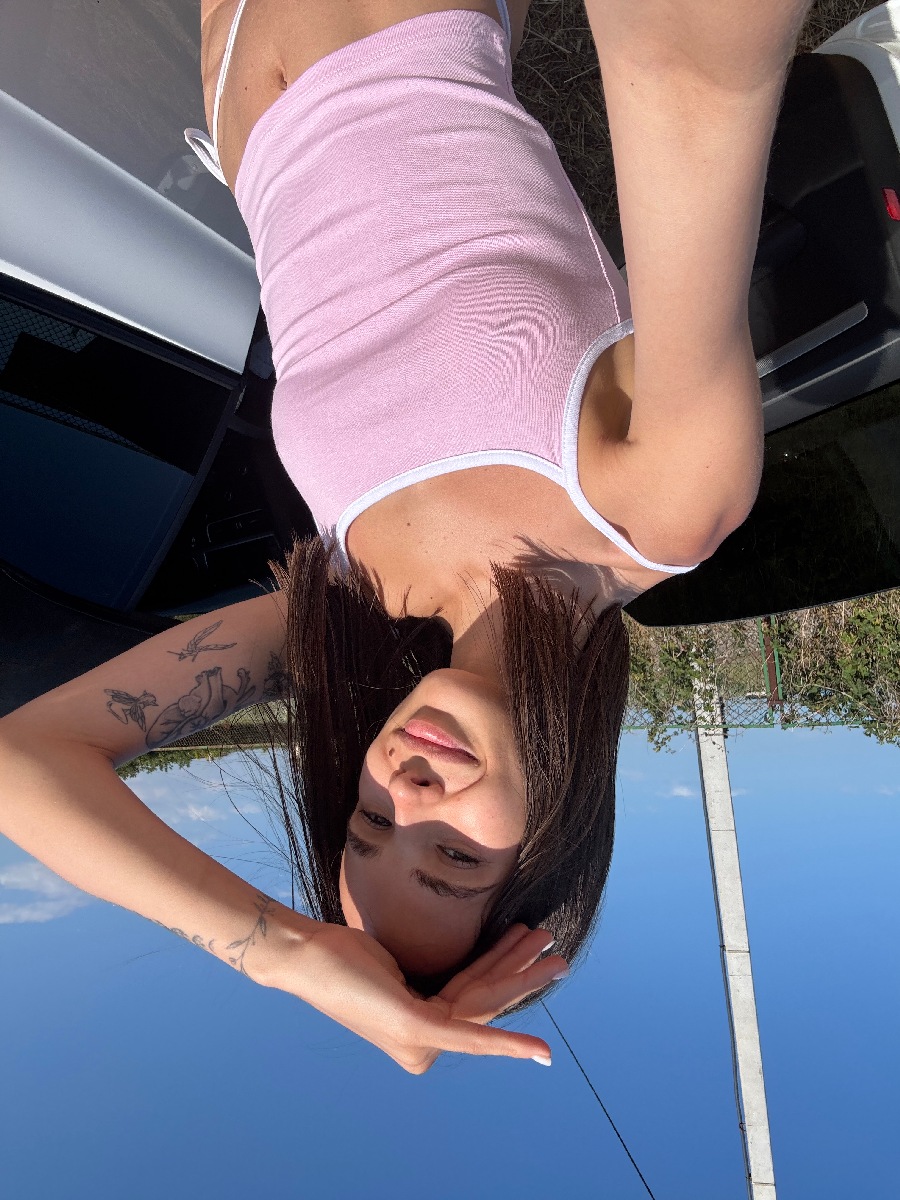 Sexy model Tina in Guadalajara